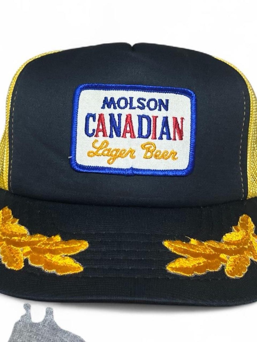Vintage  molson , Canadian logger, beer, black and yellow trucker hat